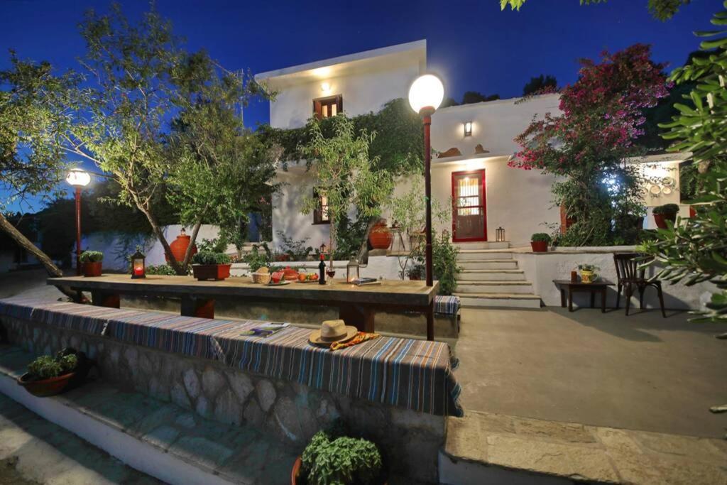 Παναής & Μαρία / Panais & Maria Villa สโกเปลอสทาวน์ ภายนอก รูปภาพ